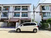 ขาย ทาวน์เฮ้าส์ 3 ชั้น  โครงการบ้านกลางเมือง สาทร-ตากสิน 2 PTT00063