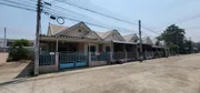 ขายด่วน ทาวน์เฮ้าส์ ม.บ้านอิงสวน ต.ย่านยาว อ.สามชุก จ.สุพรรณบุรี