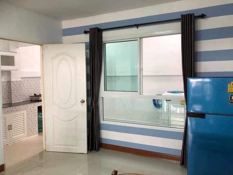 👉🏠 TOWN HOUSE  3 ห้องนอน ** Air ทั้งหลัง** ตัวเมือง ศรีราชา ถนน 9, ภาพที่ 4