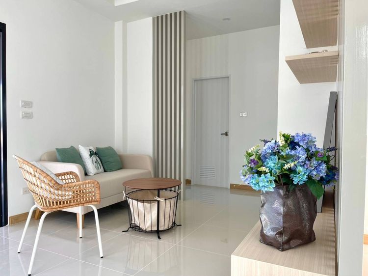 วารดา พาร์ค วิลล์ บ้านแฝดสไตล์บ้านเดี่ยว มาบยางพร - ปลวกแดง ระยอง , ภาพที่ 4
