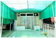 ขาย อาคารพาณิชย์ 4.5 ชั้น  ใกล้ MRT เตาปูน เพียง 10.5 ล้าน