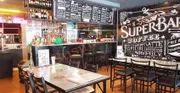 0143999 เซ้งคาเฟ่ บาร์ และร้านอาหาร ที่ศรีนครินทร์ กรุงเทพฯ
