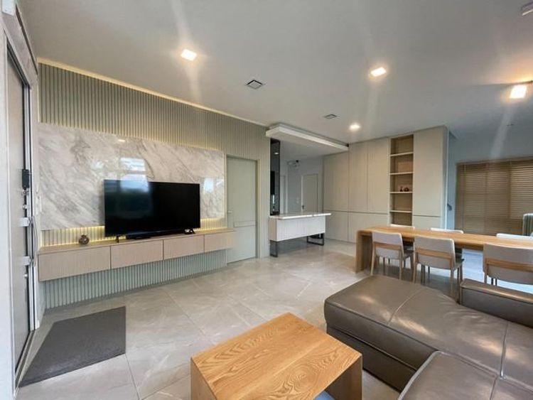 บ้านเดี่ยวหรู 75.5 ตรว. 222 ตรม. 4 ห้องนอน 5 ห้องน้ำ ติดถนนเมน ประเวศ, ภาพที่ 4