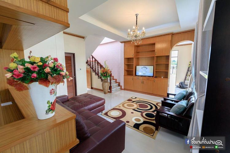 ขายถูกมาก!! บ้านเดี่ยว 2 ชั้น พร้อมที่ดิน ทำเลทอง อ.เมือง จ.น่าน , ภาพที่ 4