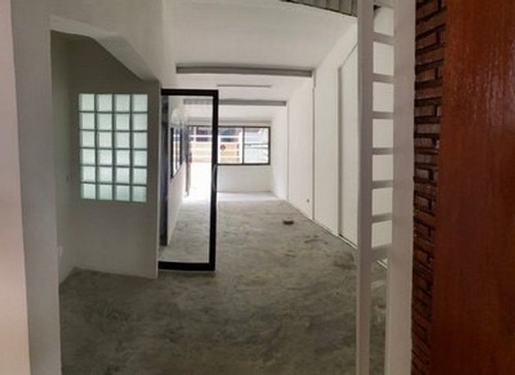 ให้เช่าบ้านเดี่ยวชั้นเดียว 50 ตร.วา รีโนเวทใหม่ ซอยกรุงเทพกรีฑา 39, ภาพที่ 4