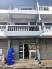 5A2MG0688 ให้เช่าอาคารพาณิชย์สามชั้น  3ห้องน้ำ     ขนาดที่ดิน  15ตรว.  ให้เช่าราคา 7,000 บาท/ เดือน