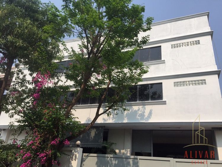 ให้เช่าอาคารสำนักงาน 4 ชั้นพร้อมห้องพักในตัว 23 ห้อง ถนนสุขุมวิท101/1, ภาพที่ 4