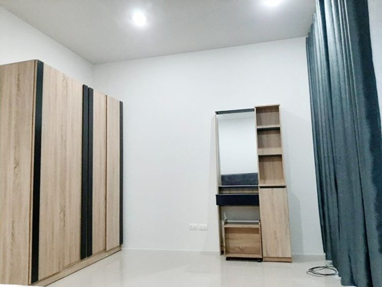 หลังหัวมุม 2ชั้น ปลวกแดง-วังแขยง Ck Plaza 25ตรว 215ตรม เฟอร์ครบ  , ภาพที่ 4