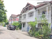ขาย บ้าน ในโครงการ บ้านรังสิยา รามอินทรา แขวงคันนายาว เขตคันนายาว กรุงเทพมหานคร