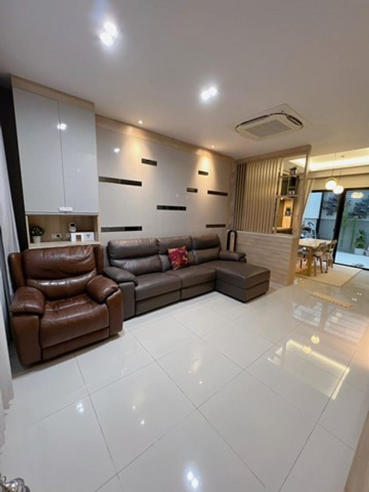 PO2353ขาย ให้เช่า ทาวน์โฮม 3 ชั้น แลนด์มาร์ค เอกมัย-รามอินทรา LANDMARK, ภาพที่ 4