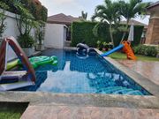 ให้เช่าพูลวิลล่าสไตล์โมเดิล 3 ห้องนอน ห้วยใหญ่/Modern Pool Villa 3 Beds for Rent