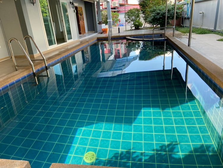 ขายและให้เช่า บ้าน ในโครงการ เลคไซด์คอร์ท 3 ตำบลโป่ง อำเภอบางละมุง, ภาพที่ 4