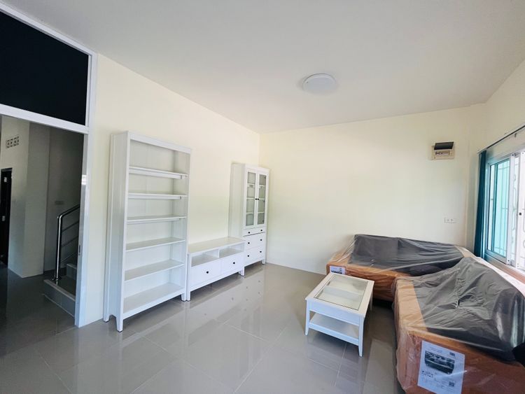 ขาย ทาวน์โฮม2 ชั้น ใกล้ห้างเซันทรัล เหมาะ ทำเป็นโฮมออฟฟิศ , ภาพที่ 4