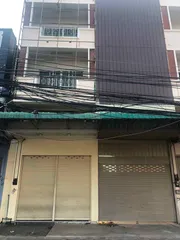 2A1MG0614 ให้เช่าอาคารพาณิชย์สามชั้น  3 ห้องน้ำ   1 ห้องครัว  พื้นที่ใช้สอย  20  ตรว.  ให้เช่า 15 ,000บาทต่อเดือน