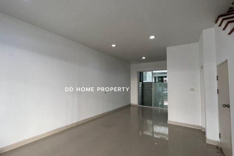 ขายหมู่บ้านกลางเมืองเอสเซ้นส์ สาทร-ตากสิน2 (DD001329), ภาพที่ 4