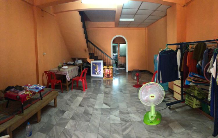 ขาย บ้าน ในโครงการ หมู่บ้านรุ่งกิจวิลล่า4 แขวงคลองสามประเวศ, ภาพที่ 4