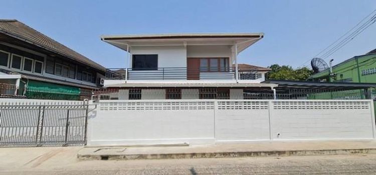ให้เช่าบ้านเดี่ยว 2 ชั้น 89 ตร.ว 4 ห้องนอน หมู่บ้านเสนานิเวศน์ โชคชัย 4, ภาพที่ 4
