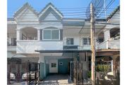 ทาวน์เฮ้าส์ 2 ชั้น บัวทองธานี บางบัวทอง (ซอย18/1) ต่อเติมครบพร้อมอยู่