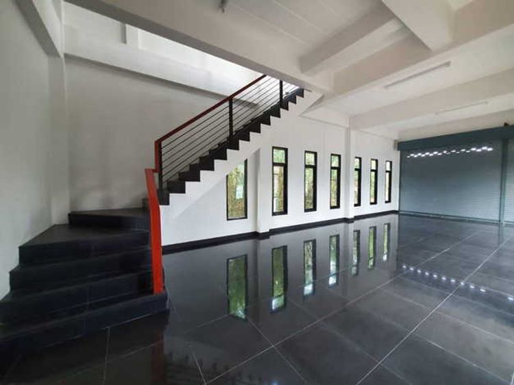ขายอาคารพาณิชย์ 3 ชั้น พร้อมโฉนด ตึกใหม่ ทำเลทอง ติดถนนพหลโยธินเส้นหลัก, ภาพที่ 4