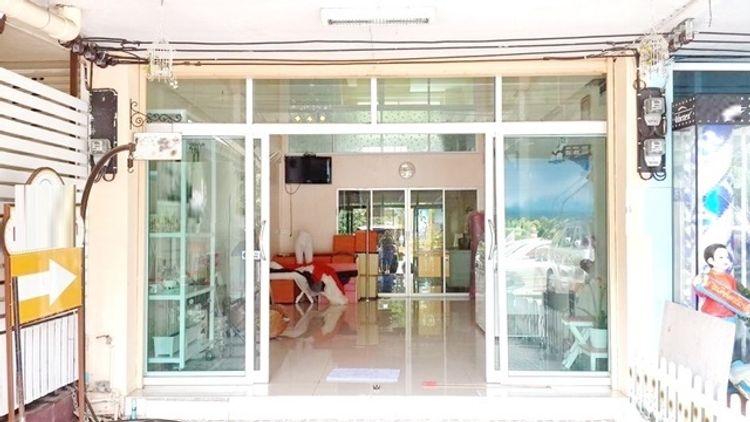 ตลาดลุงเพิ่ม ให้เช่า-ขาย อาคารพานิชย์ 3 ชั้นครึ่ง ทำเลดีและโดดเด่น 2นอน, ภาพที่ 4