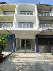 BS1256ให้เช่าอาคารพาณิชย์ 3 ชั้น รีโนเวทใหม่ ติดถนนประชาชื่น ใกล้รถไฟฟ้าสายสีแดงสถานีบางซ่อน