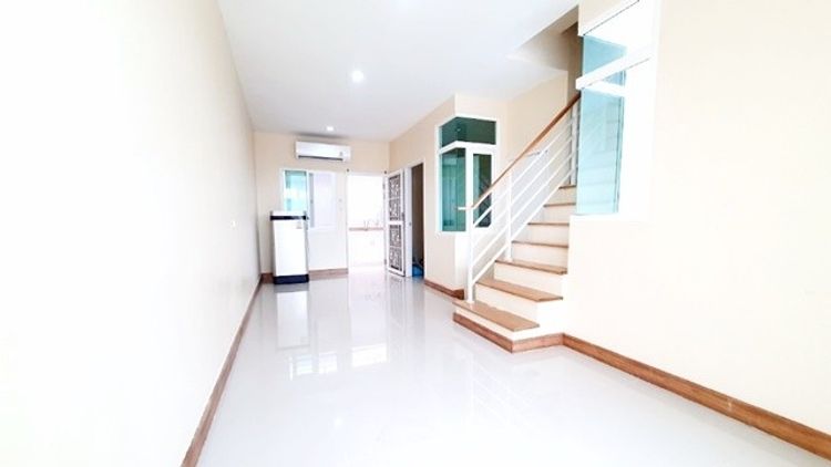 บ้านเดี่ยว2ชั้น 21ตรว. 152ตรม. สารสาสน์วิเทศไทรน้อย โรงพยาบาล 3นอน 2น้ำ, ภาพที่ 4