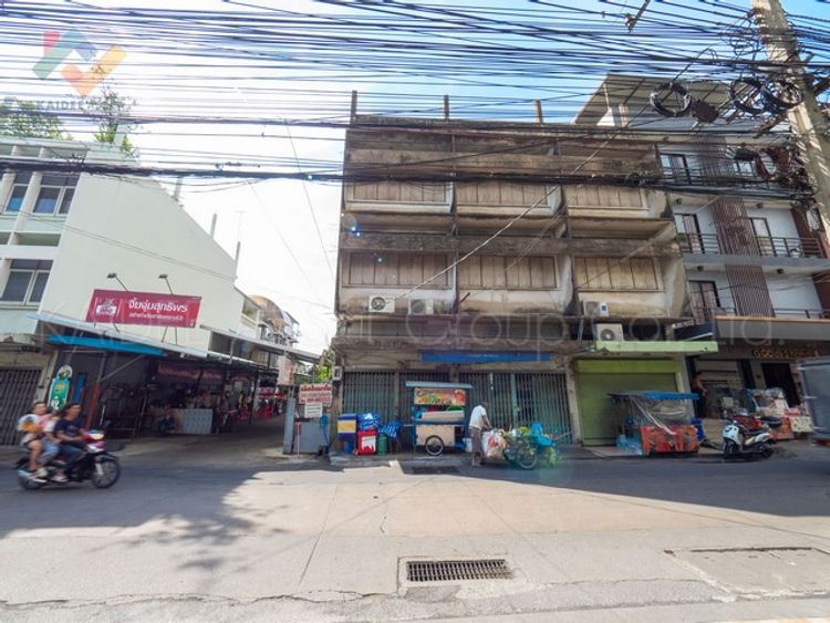 ที่ดิน พร้อมสิ่งปลูกสร้าง ซอย ประชาสงเคราะห์ 2 ดินแดง, ภาพที่ 4