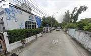 ให้เช่าบ้าน ขนาดพื้นที่ 105 ตร.วา หมู่บ้านเสรี ซอยพระราม 9  41  เหมาะเป็นสตูถ่ายภาพ หรือ ร้านอาหาร คาเฟ่ หรือ  Office