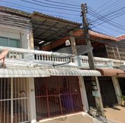 ขาย ทาวน์โฮม หมู่บ้านสินชัยธานี  100 ตรม. 19 ตร.วา เดินทางสะดวก