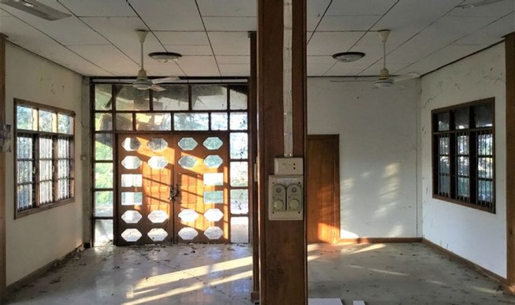 ขายบ้านครึ่งตึกครึ่งไม้     อำเภอสว่างแดนดิน  สกลนคร (PKK02-07466), ภาพที่ 4