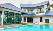 LV52403 ขาย พูลวิลล่า Private house pool villa อยู่ทำเลติดถนนใหญ่ ถนนศรีนครินทร์ เพียง 5 นาที