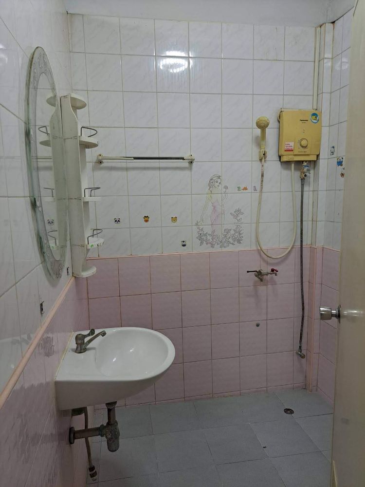 ขาย ทาวน์โฮม ในโครงการ บ้านเสนาวิลล่า 84 แขวงคลองจั่น เขตบางกะปิ, ภาพที่ 4