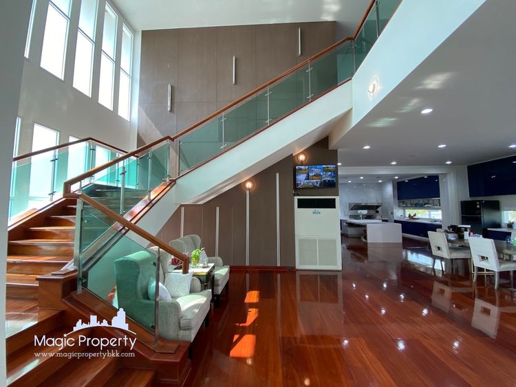 ขายบ้าน 4 ห้องนอน ในโครงการสนามกอล์ฟ บางปะกง ริเวอร์ไซด์ คันทรี คลับ, ภาพที่ 4