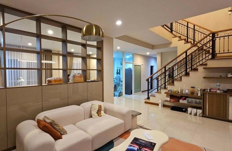  ขายบ้านเดี่ยว2ชั้น  หมู่บ้าน Casa Grand พุทธมลฑลสาย 1 เนื้อที่ 89 ตรว., ภาพที่ 4