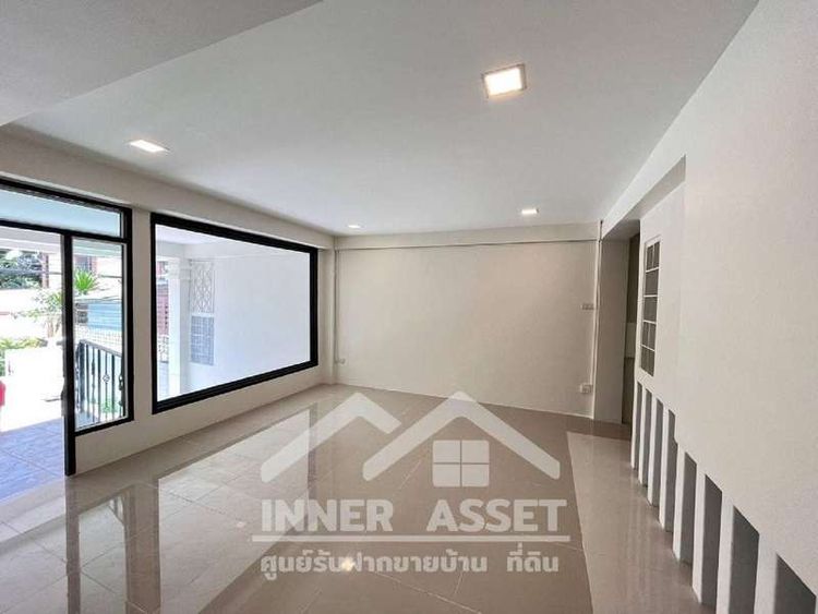 ขายทาวน์โฮม 3 ชั้น รีโนเวทใหม่ทั้งหลัง ซอยงามวงศ์วาน 31 แยก 4 500 เมตร, ภาพที่ 4