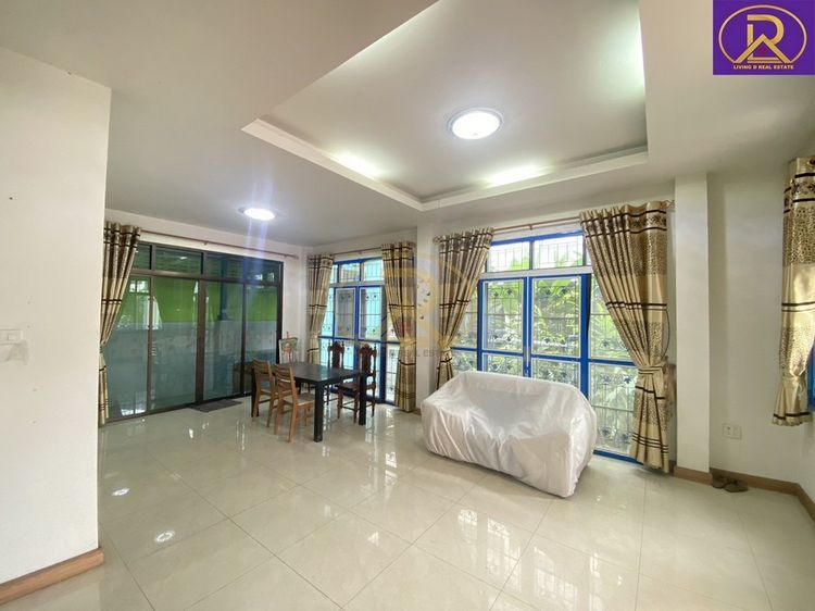 ให้เช่าบ้านเดี่ยว 2ชั้น  หมู่บ้านโกลเด้น โฮม แหลมฉบัง  ต.ทุ่งสุขลา , ภาพที่ 4