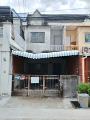 ขาย บ้าน ในโครงการ หมู่บ้านปรีชา 8 แขวงหัวหมาก เขตบางกะปิ กรุงเทพมหานคร