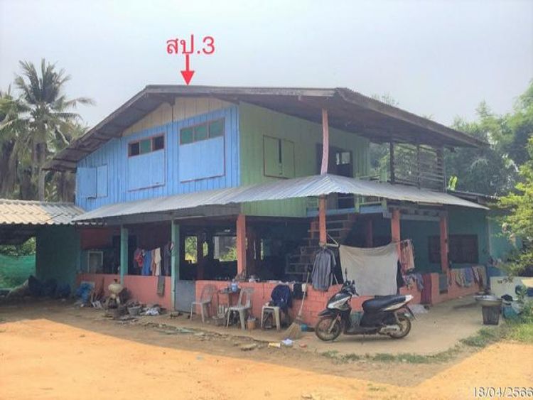 ขายบ้านไม้ใต้ถุนสูง   อำเภอสรรคบุรี  ชัยนาท (PKK02-11575), ภาพที่ 4