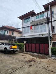 “ขายบ้านนนทบุรี แกลลอรี หลังแม๊คโคร พระราม 5, 32.5 ตรว., 3 ชั้น 5 ล้านบาท” ติดต่อ: 081-874-8462 เจ้าของขายเอง ไม่ผ่านคนกลาง