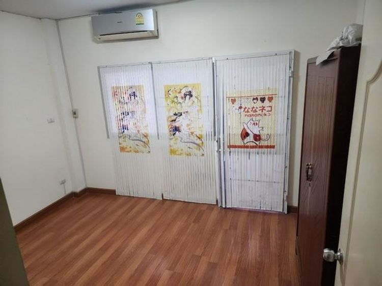 ขายด่วน ทาวน์โฮม 3 ชั้น บัลโคนี่ราม 2 ถ.เฉลิมพระเกียรติ ประเวศ, ภาพที่ 4
