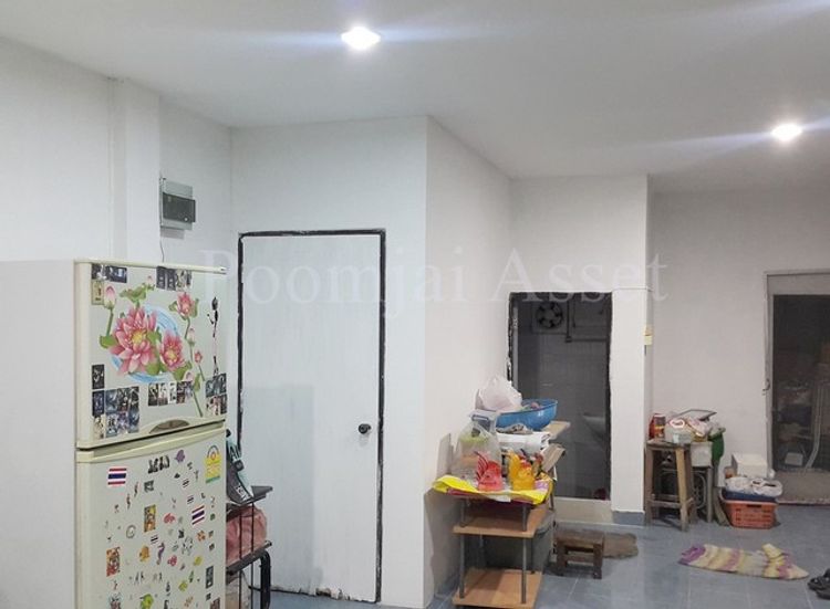 ขายตึกแถว 2 ชั้น ซอยเรวดี 2 ตลาดขวัญ เมืองนนทบุรี จังหวัดนนทบุรี , ภาพที่ 4