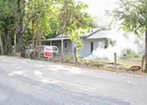 ขาย บ้านพร้อมที่ดิน 200 ตร.วา (โฉนด) ต.บุญนาคพัฒนา (นิคม16) เมืองลำปาง