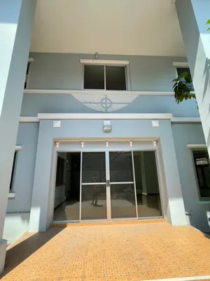 บ้านเดี่ยว 2 ชั้น พื้นที่ใช้สอย 300 ตร.เมตร บนที่ดิน 213 ตร.วา ซอยสุขุมวิท62
