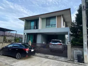 RH1217 ให้เช่าบ้านเดี่ยว โกลเด้นวิลเลจ บางนา-กิ่งแก้ว 3 ห้องนอน 3 ห้องน้ำ Furniture ครบทุกห้อง ตู้้เย็น เครื่องซักผ้า ไมโครเวฟ