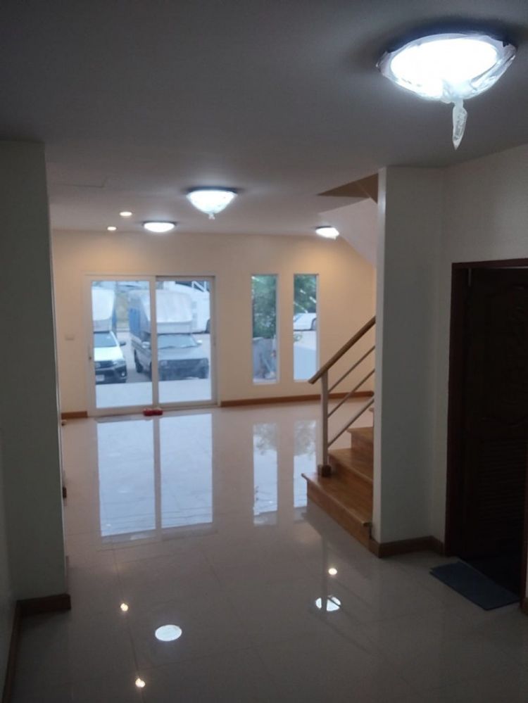 (HL)H86142 - ขายโฮมออฟฟิตและทาวน์โฮม 3 ชั้น ในตัวเมืองอุดรธานี ( corner, ภาพที่ 4