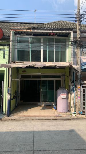 ขาย ทาวน์โฮม ในโครงการ หมู่บ้าน ร็อคการ์เด้นโฮม แขวงคลองถนน เขตสายไหม กรุงเทพมหานคร