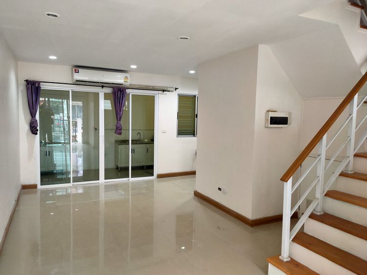 ให้เช่า ทาวน์โฮม 12000บ 16.4 ตร.วา Pruksa Town Nexts Onnut - Rama 9, ภาพที่ 4