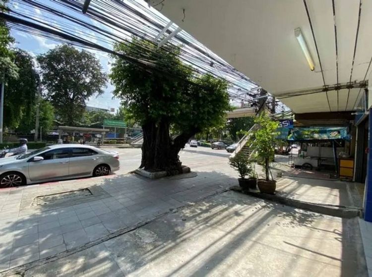 ให้เช่า อาคารพาณิชย์ 3 ชั้น ติดถนนประชาชื่น​ รีโนเวทใหม่  ถนนประชาชื่น, ภาพที่ 4