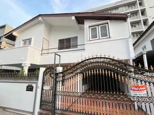 ให้เช่า บ้าน ในโครงการ ม.ปรีชา1 พัฒนาการ ซ.39 แขวงพัฒนาการ เขตสวนหลวง กรุงเทพมหานคร