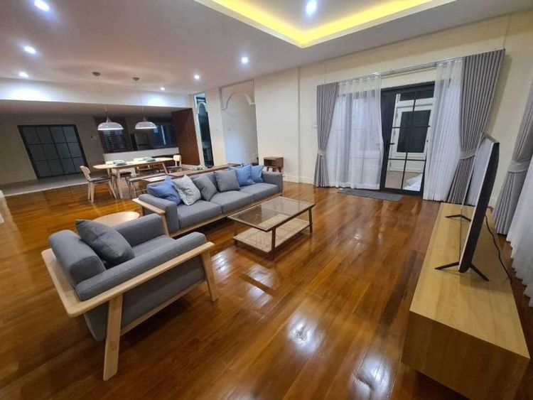 AB6718 บ้านเดี่ยวให้เช่า ซอย สุขุมวิท 44  เช่า 300,000 บาท/ด., ภาพที่ 4